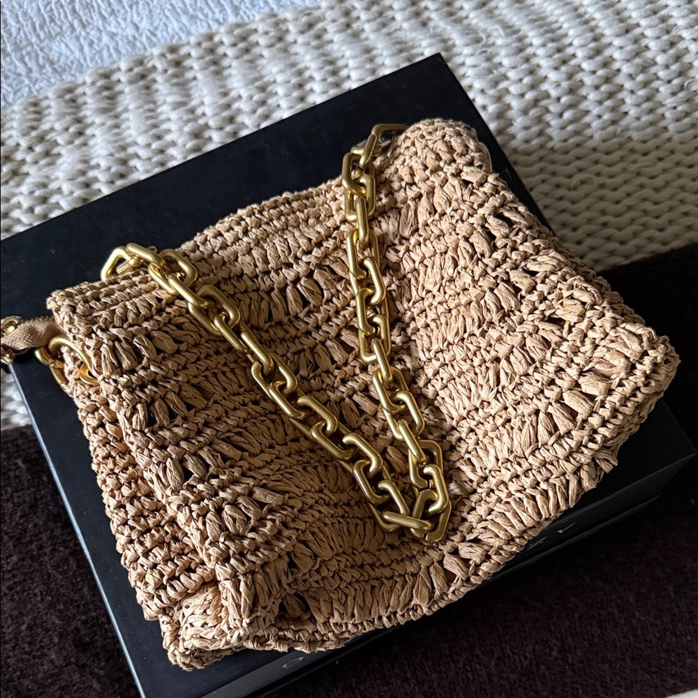 Elegant Tan Woven/Straw Bag with Gold Chain